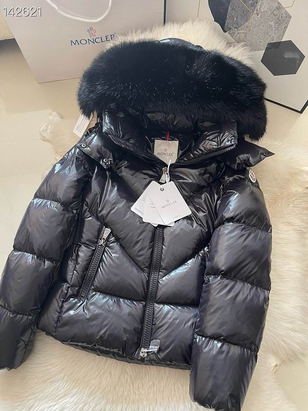 Moncler Down Jacket Wmns ID:20241022-288